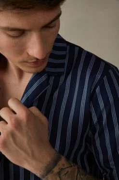 Buy ⌛ Intimissimi Men Short Button Up Pajamas In Plain Weave Cotton Blue Stripes ✔️